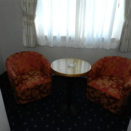 Hotel Emet 4*