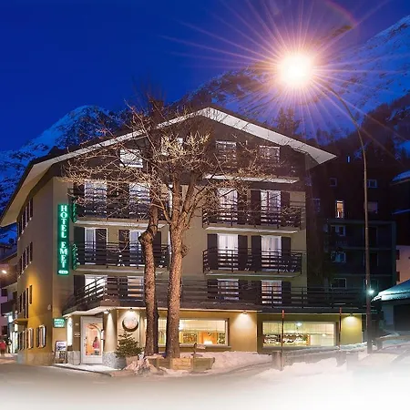 Hotel Emet 4*