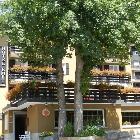 Emet Hotel